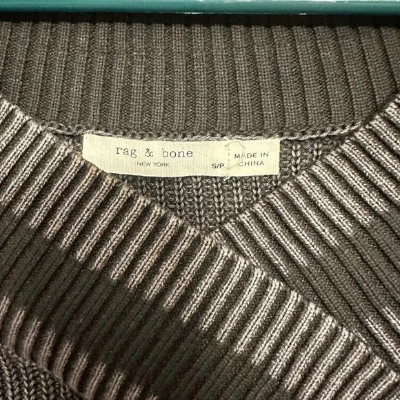 Rag & Bone womens Black Dawn off shoulder sweater. Size Small - Picture 6 of 6